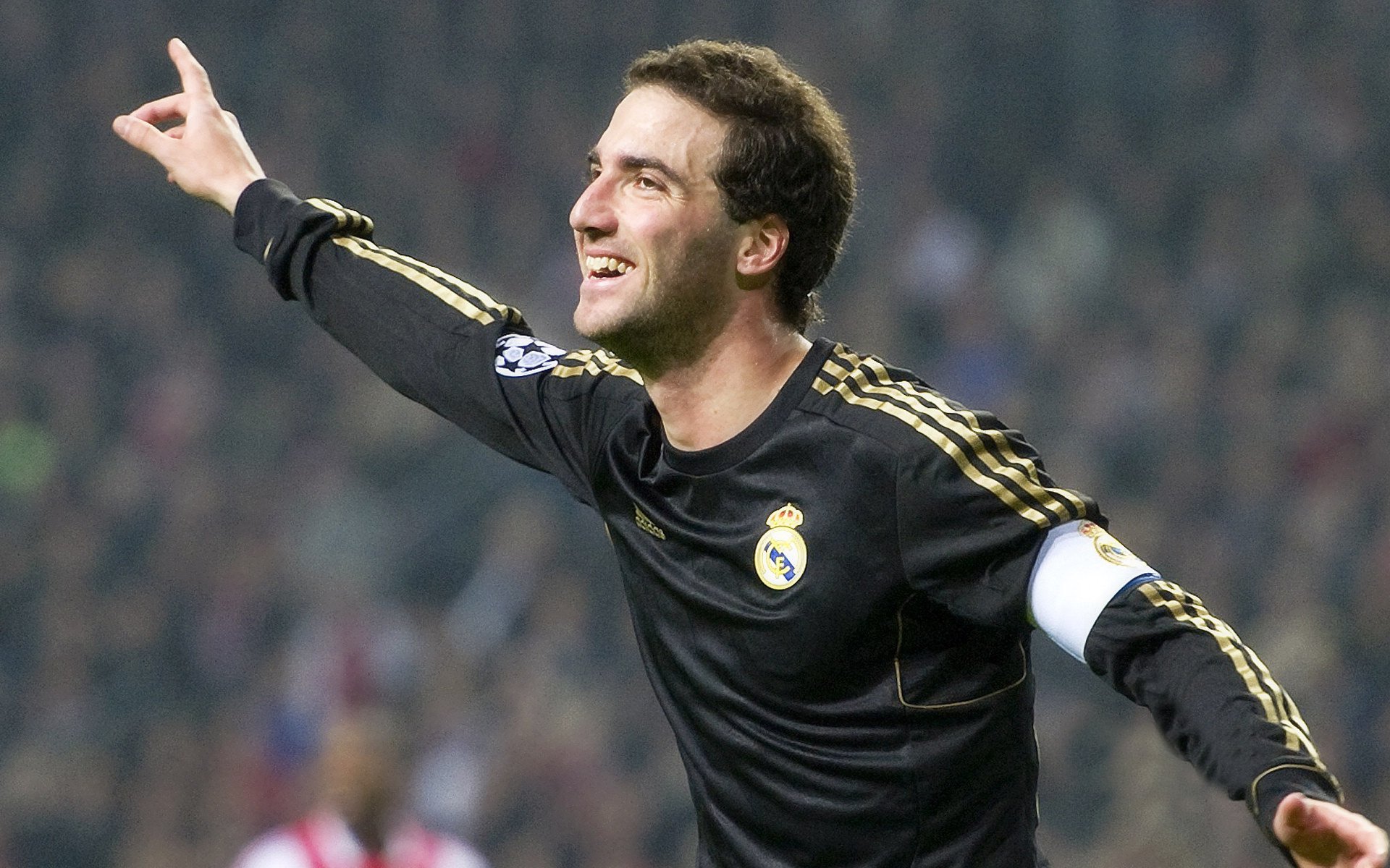 以足球为主题的城市IP品牌逐步建立，打造城市新名片，足球城市地理