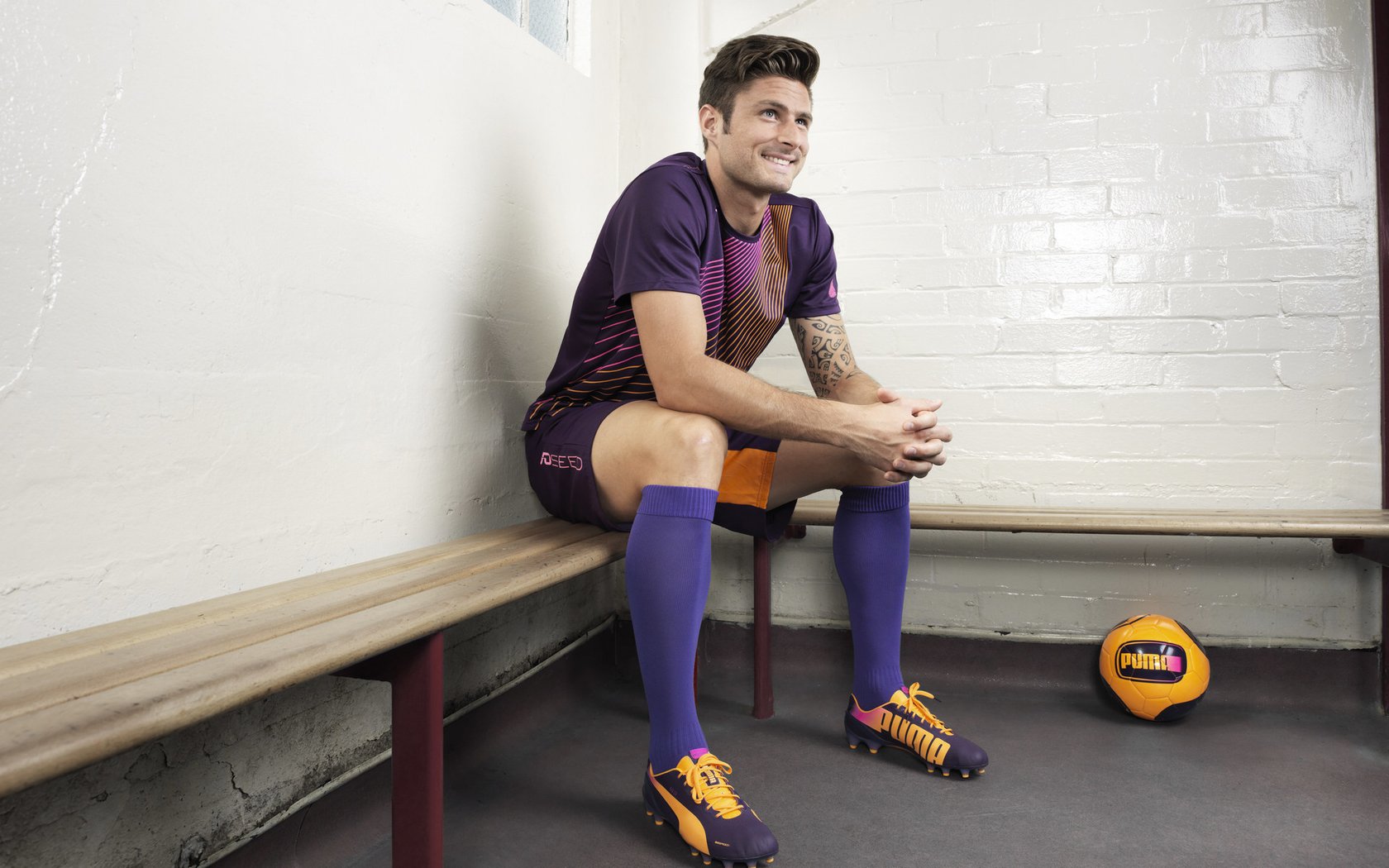 体育明星推出公益纪录片记录家乡发展，体育类的纪录片