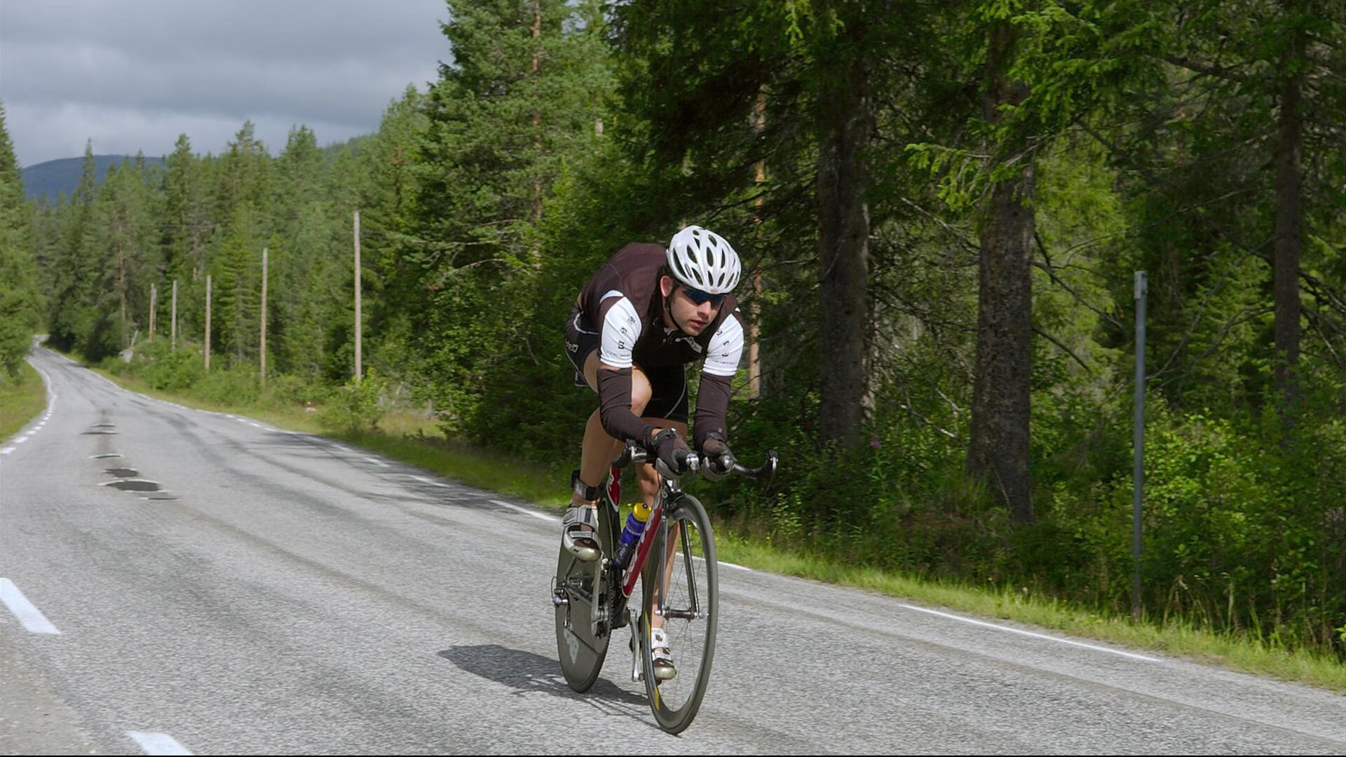 拜仁老将控场全场，经验致胜，拜仁旧将